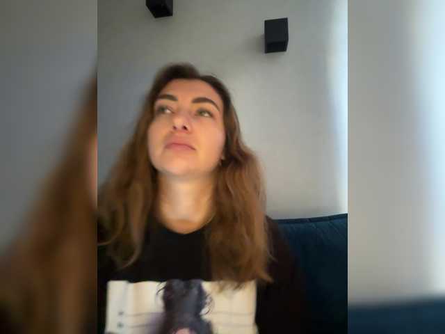 WILDGIRL live cam preview