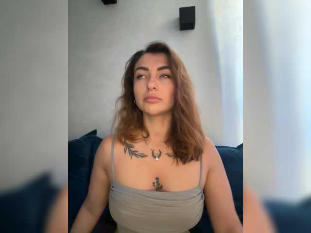 WILDGIRL live webcam show