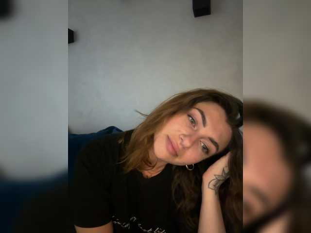 WILDGIRL live cam