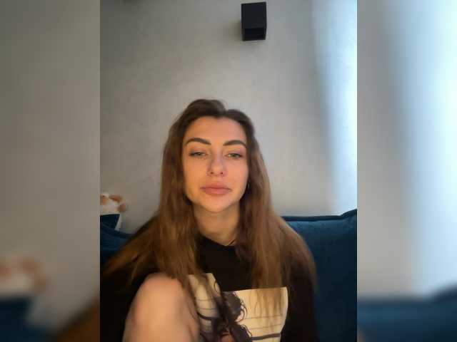 WILDGIRL's BongaCams show and profile