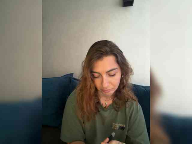WILDGIRL webcam