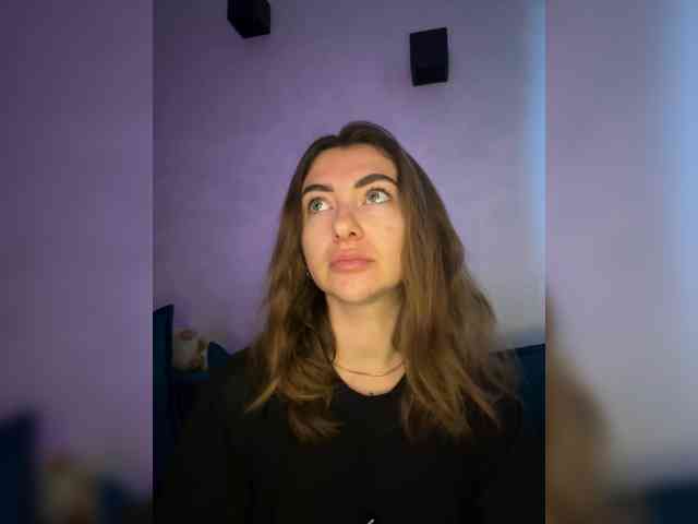 WILDGIRL webcam