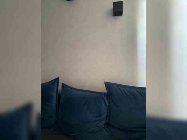 WILDGIRL webcam