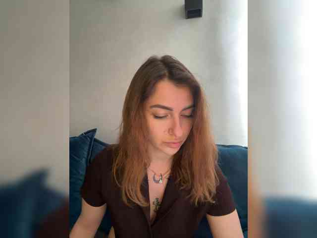 WILDGIRL webcam