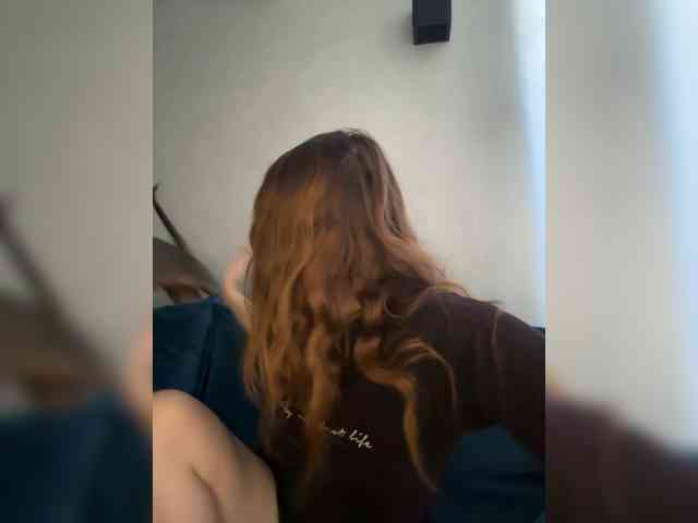 WILDGIRL webcam