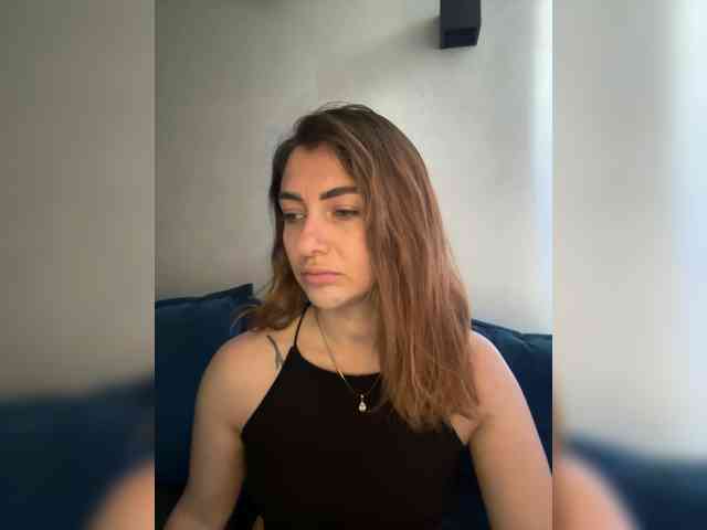 WILDGIRL webcam