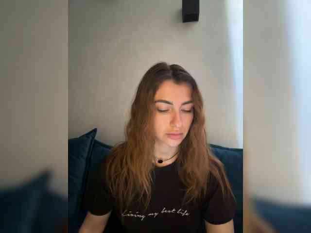 WILDGIRL webcam