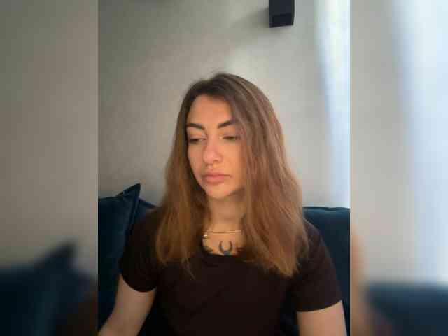 WILDGIRL webcam