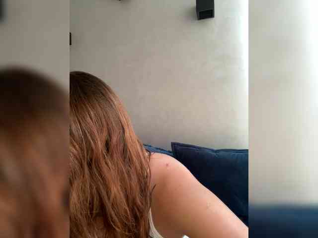 WILDGIRL webcam