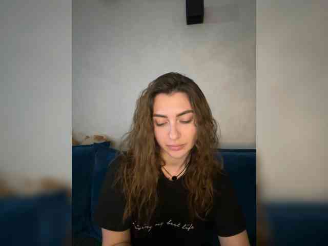 WILDGIRL webcam