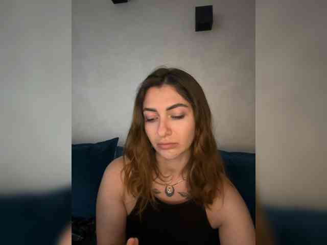 WILDGIRL webcam