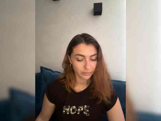 WILDGIRL webcam