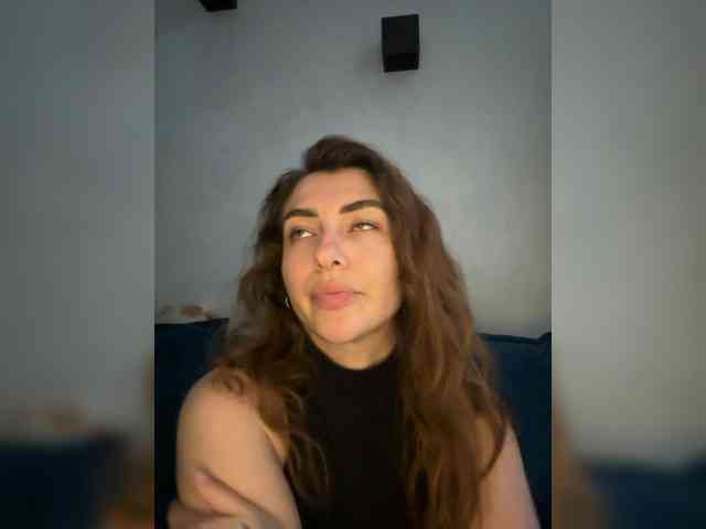WILDGIRL webcam