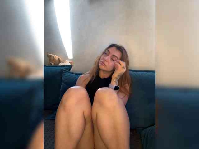 WILDGIRL webcam