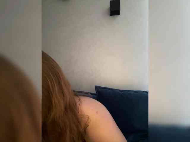 WILDGIRL webcam