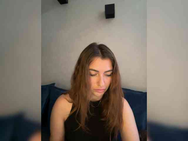 WILDGIRL webcam
