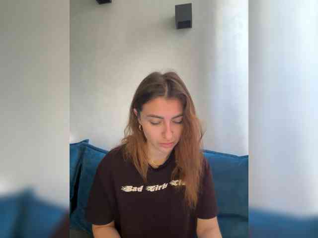 WILDGIRL webcam