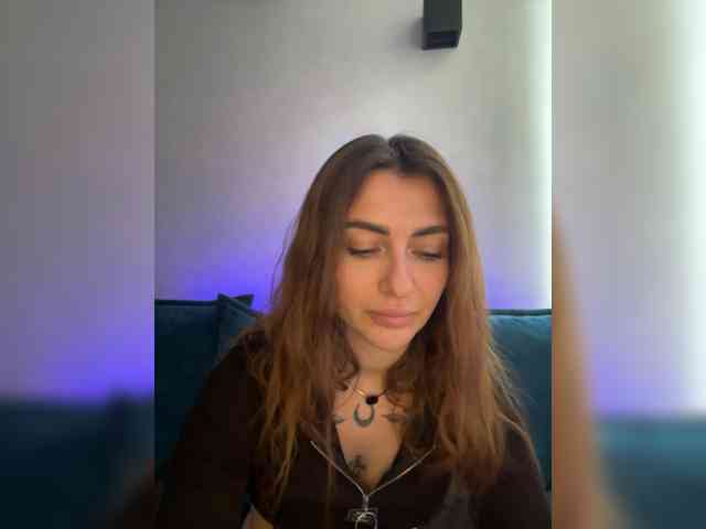 WILDGIRL webcam