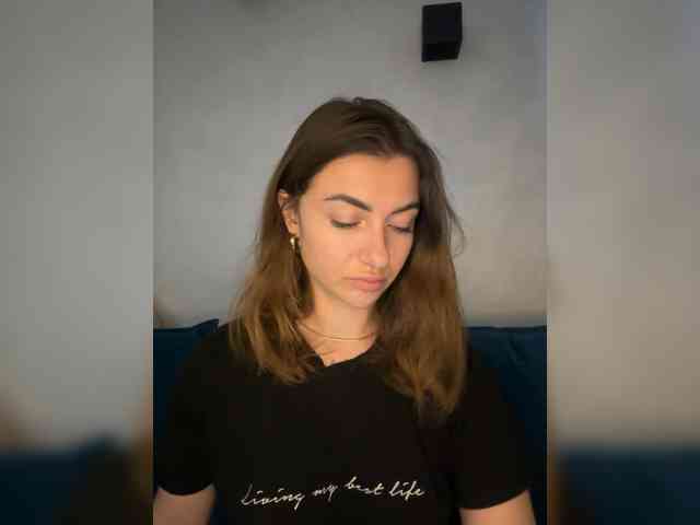 WILDGIRL webcam