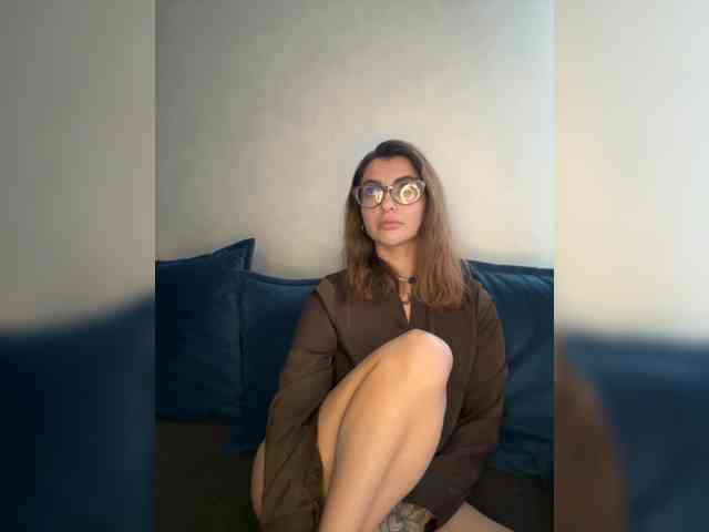 WILDGIRL webcam