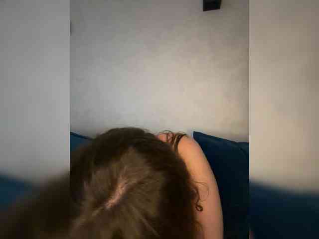 WILDGIRL webcam