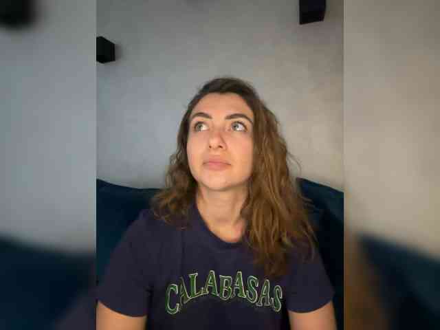 WILDGIRL webcam