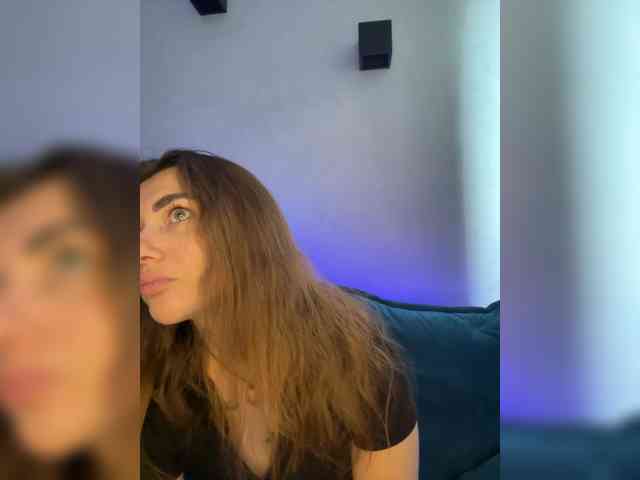WILDGIRL webcam