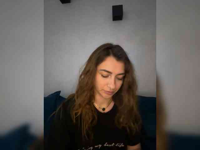 WILDGIRL webcam