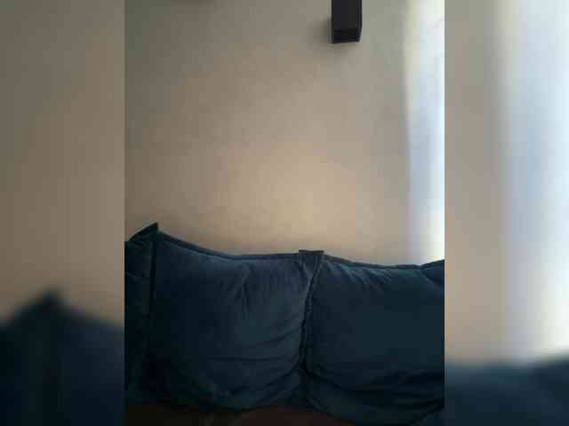 WILDGIRL webcam