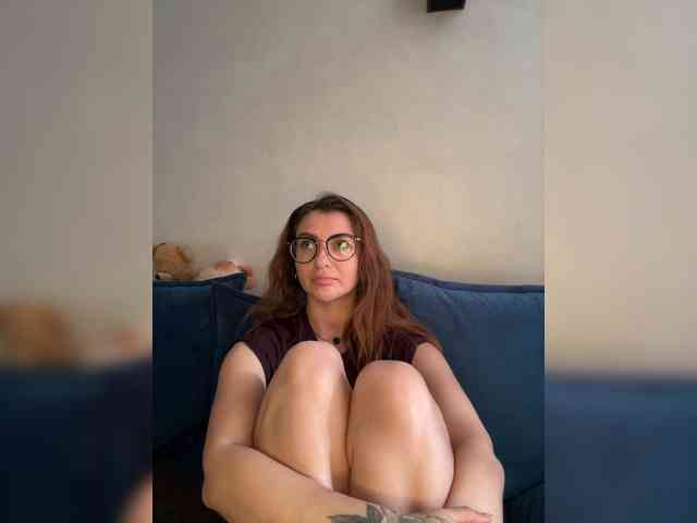 WILDGIRL webcam