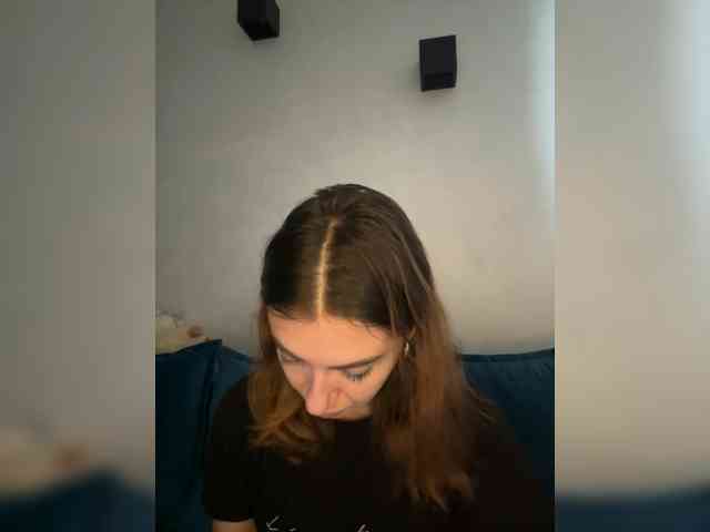 WILDGIRL webcam