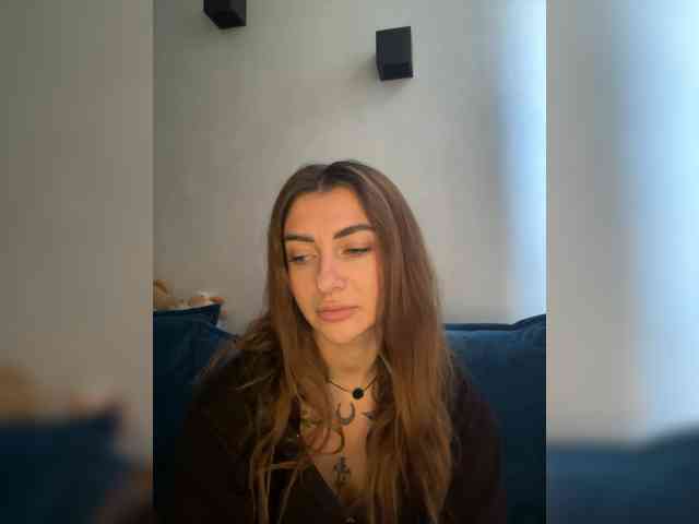 WILDGIRL webcam