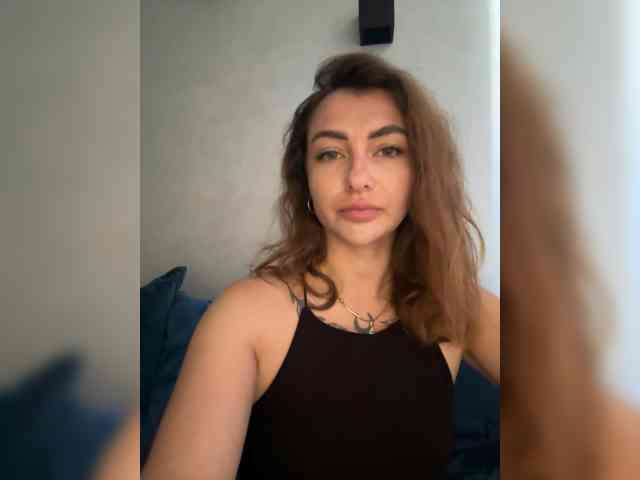 WILDGIRL webcam