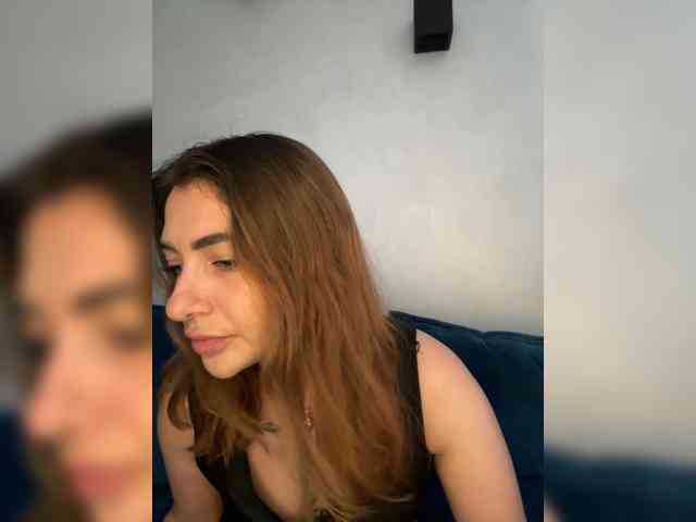 WILDGIRL webcam