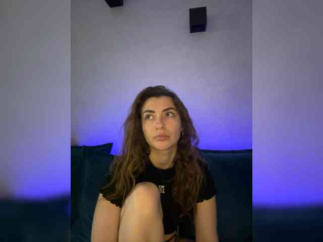 WILDGIRL webcam