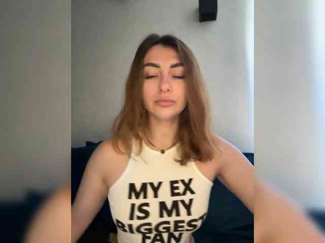 WILDGIRL webcam