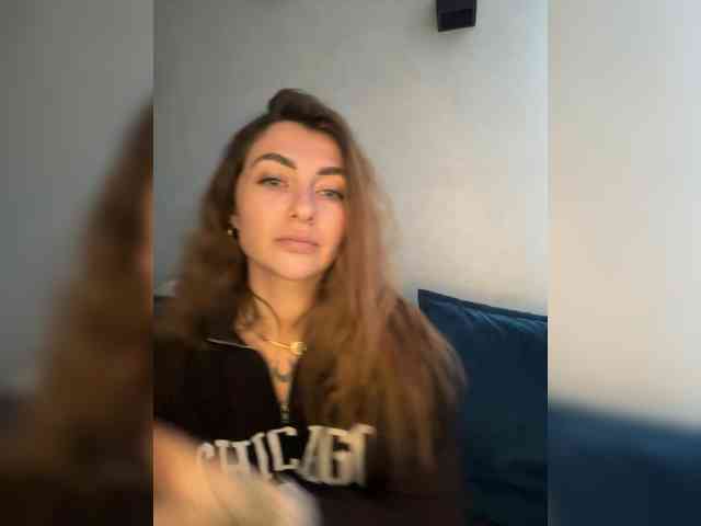 WILDGIRL webcam