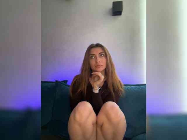 WILDGIRL webcam