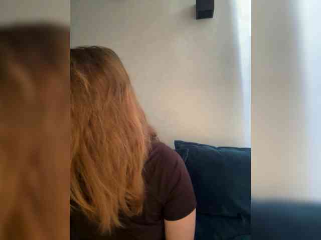WILDGIRL webcam