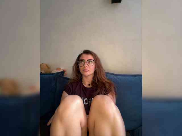 WILDGIRL webcam