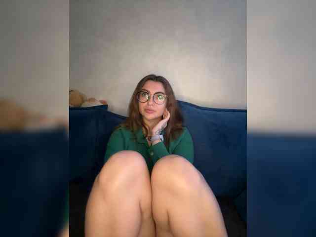 WILDGIRL webcam