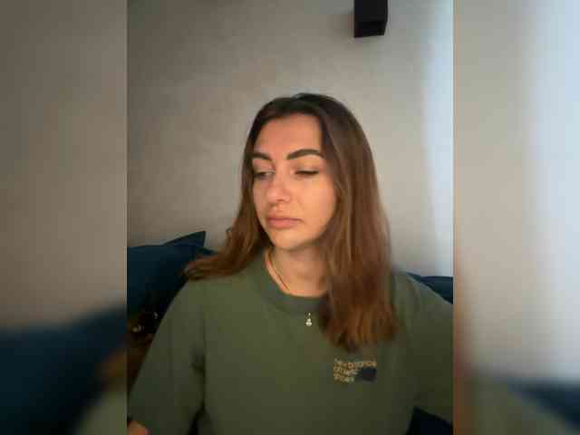 WILDGIRL webcam