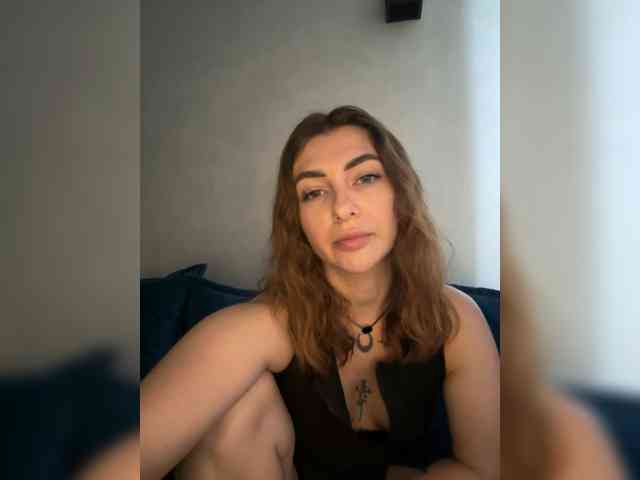 WILDGIRL webcam
