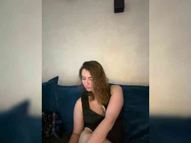 WILDGIRL webcam