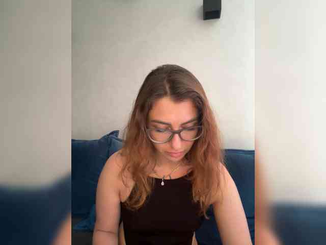 WILDGIRL webcam