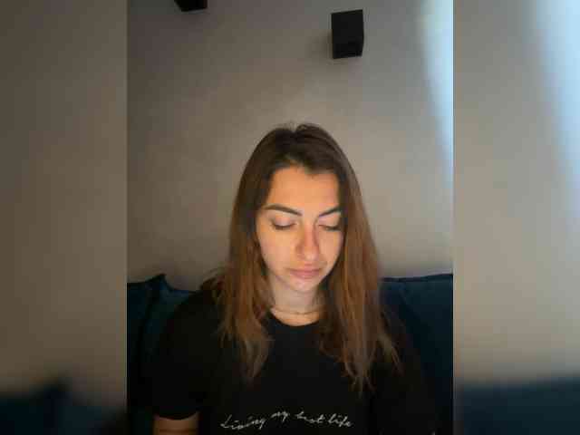 WILDGIRL webcam