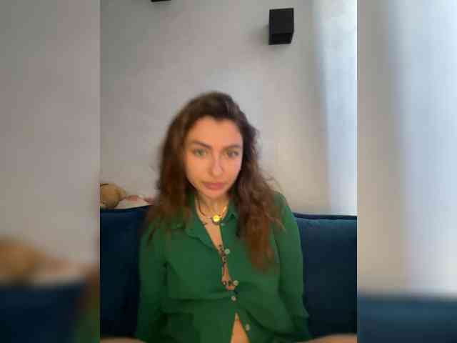 WILDGIRL webcam