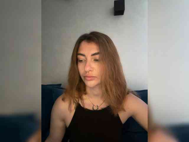 WILDGIRL webcam