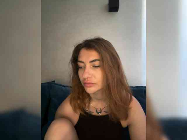 WILDGIRL webcam