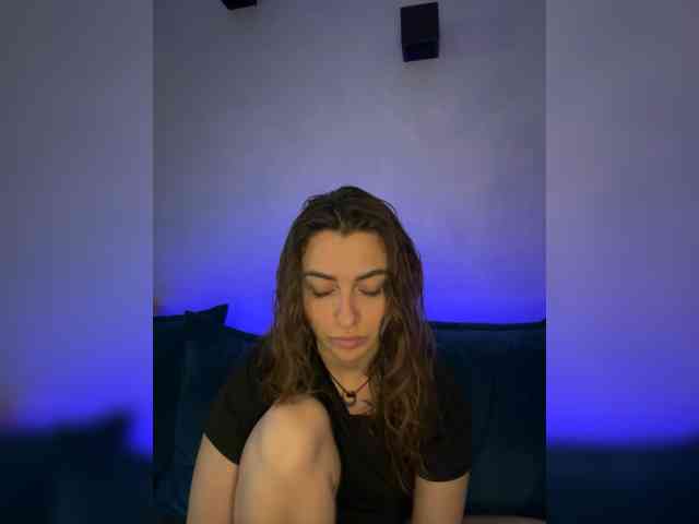WILDGIRL webcam